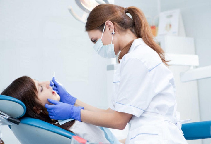 Консультация стоматолога 